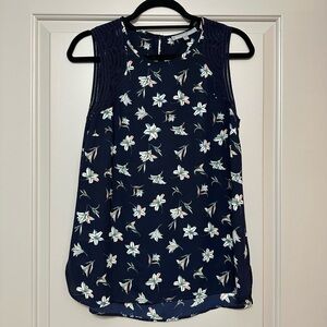 Daniel Rainn Blue Sleeveless Floral Blouse